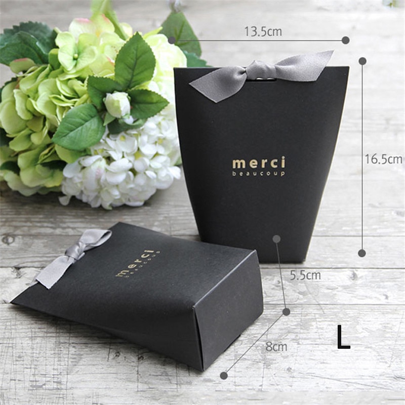 10Pcs/Set Merci Letter Printed Candy Bag DIY Gift Packaging Paper Box Xmas Wedding Kid Birthday Party Supplies