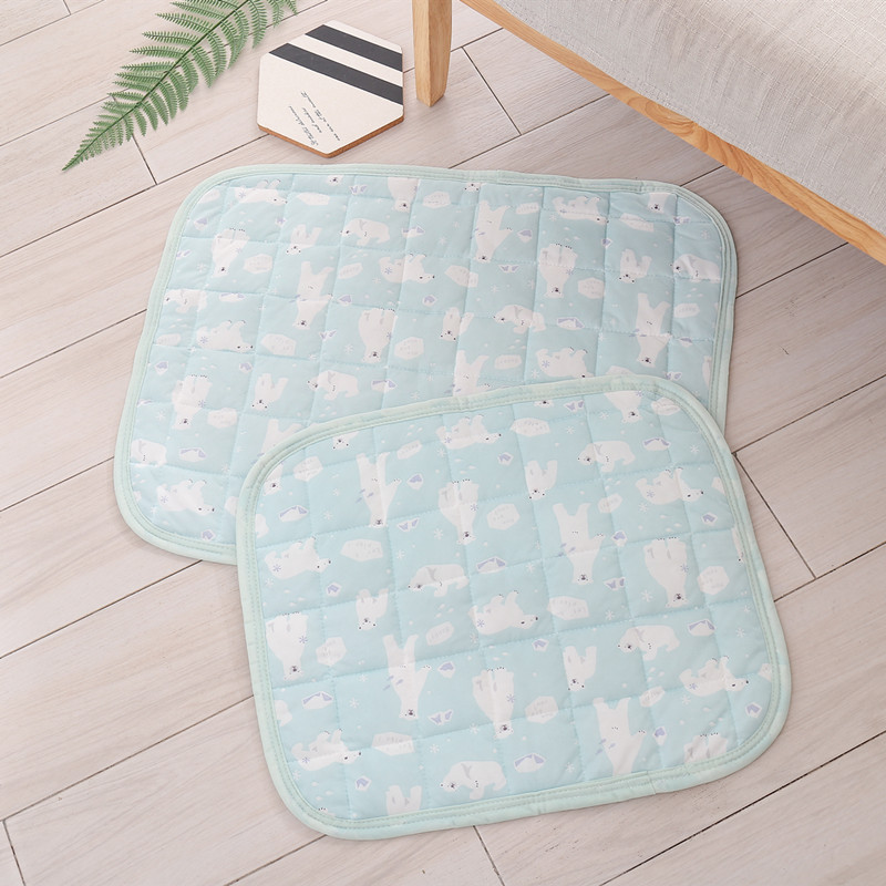 Dog Cooling Mat Summer Pad Pet Mat Bed For Dogs Cat Blanket Ice Silk Pad Sofa Cooling Bed for Small Medium Dogs Car Seat Cushion